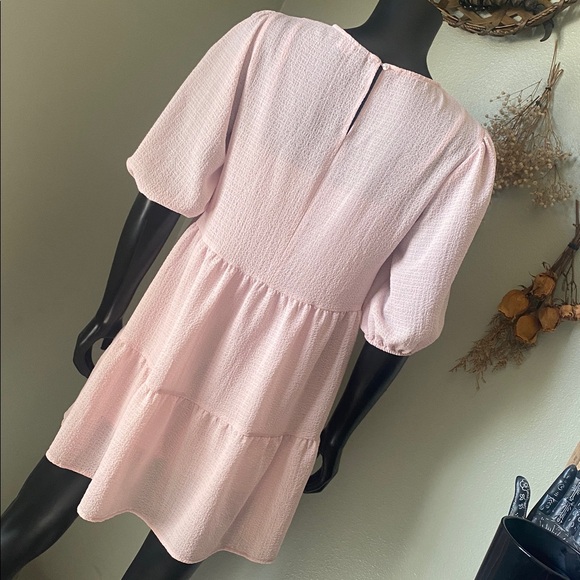 H&M Light Pink Babydoll Tiered Casual Dress - Picture 8 of 12